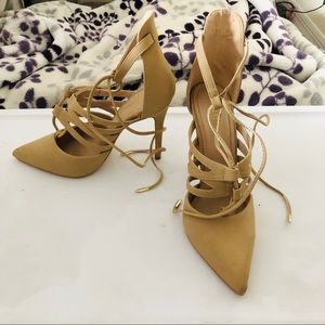 Nude lace-up high heel shoes